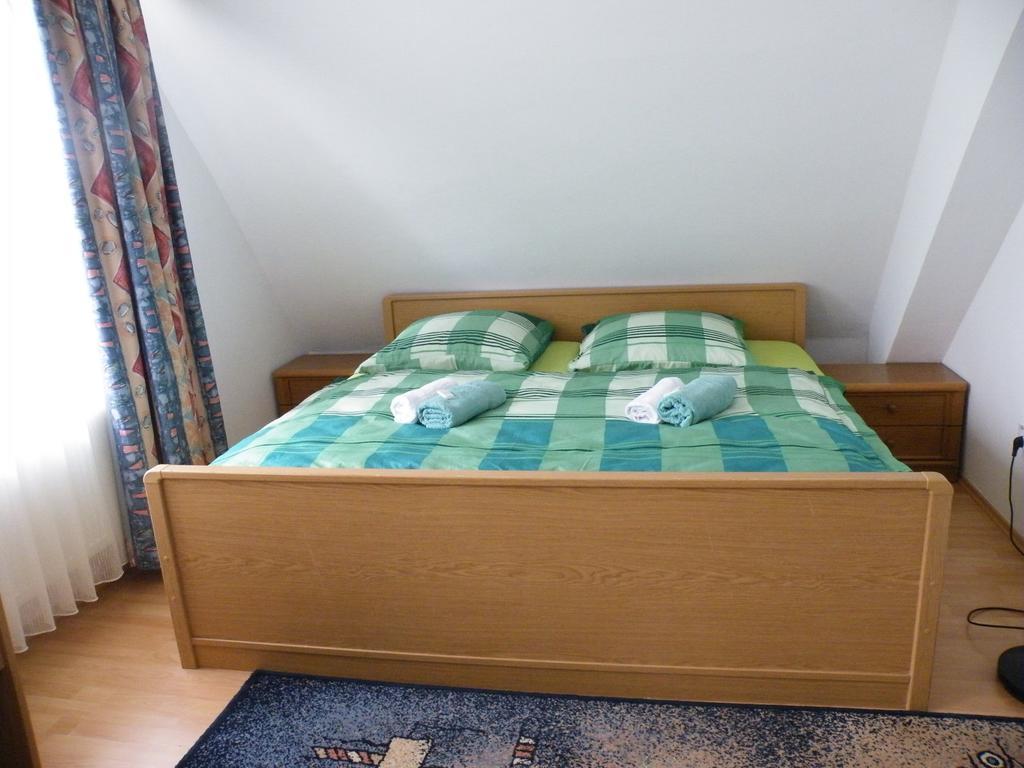 Penzion U Stoly Jáchymov Room photo